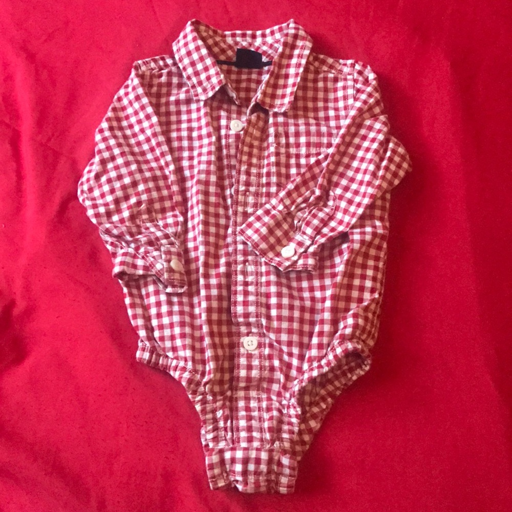 4 for 25 Baby gap size 6-12 months